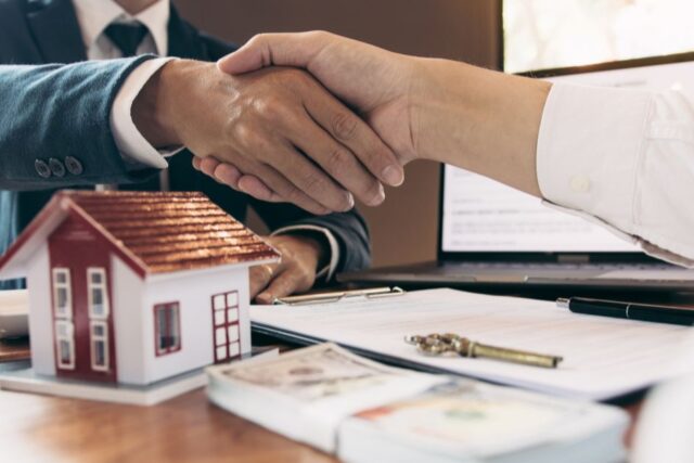 Should You Hire a Real Estate Agent Before Selling Your Home main